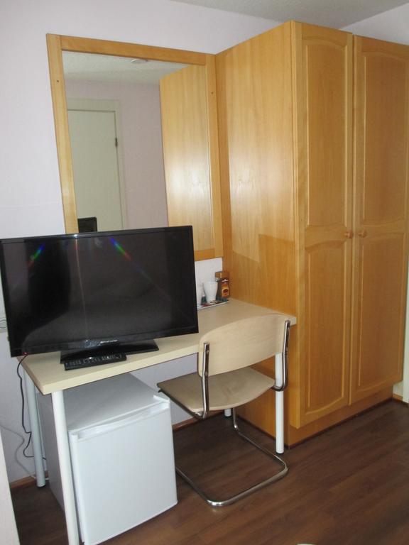 Hotel Ackas Toijala Kültér fotó
